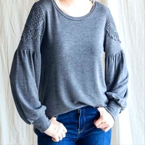 Charcoal gray 7th Ray long sleeve top. XL